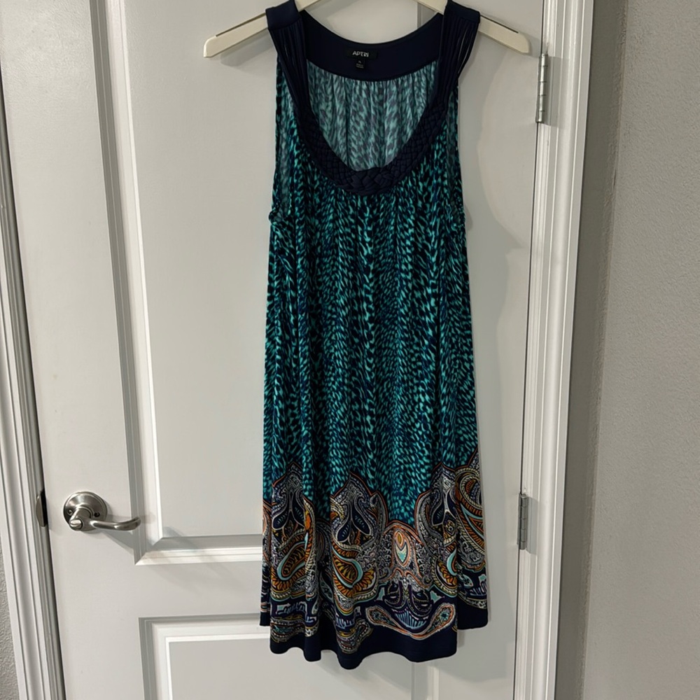 Apt9 dress - X-Large